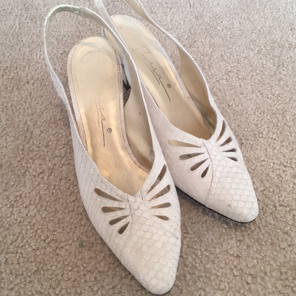 Shoes - Picture 2 of 2